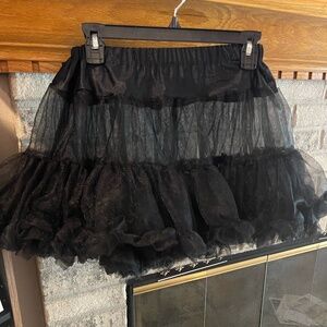 Black tutu/under skirt